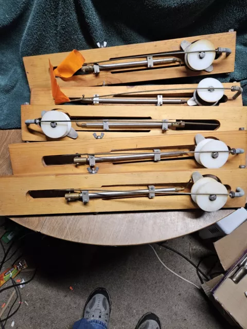 VINTAGE LOT OF 5 Wooden Ice Fishing Tip-ups Unbranded $40.00