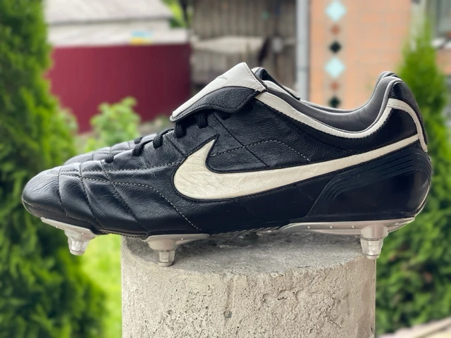 新品 ロナウジーニョ nike air tiempo mystic plus 05年製 NIKE TIEMPO MYSTIC TF PLUS 黒白 US8.5/26.5cm ナイキ