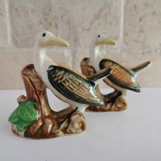 2 Vintage White Bird Figurines, Pelican Bird Branch Leaf Ceramic Made in Japan