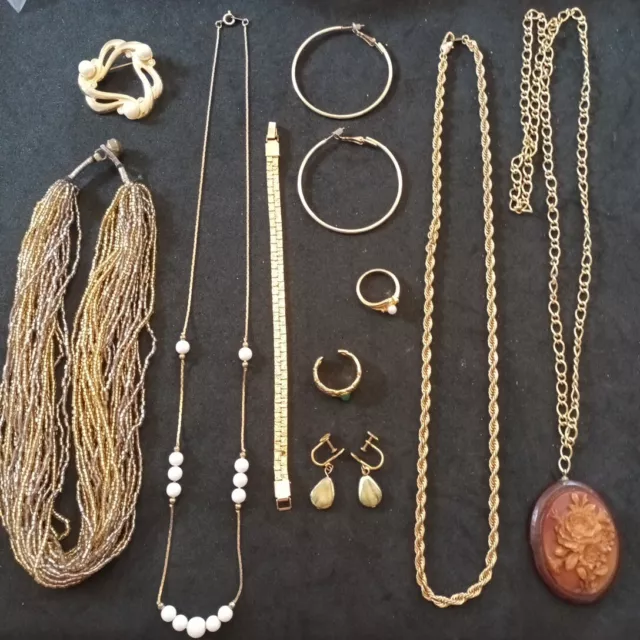 Costume Jewellery Gold Tone Necklaces Earrings Rings Brooch Bundle Joblot