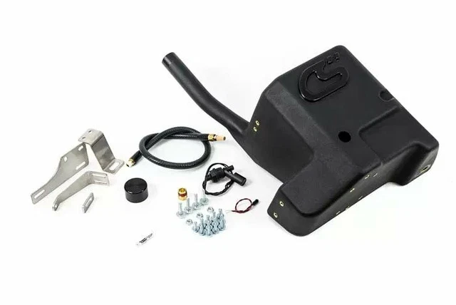 Corksport Fender cella a combustibile ausiliaria montata per Mazdaspeed 3/Mazda 3 MPS