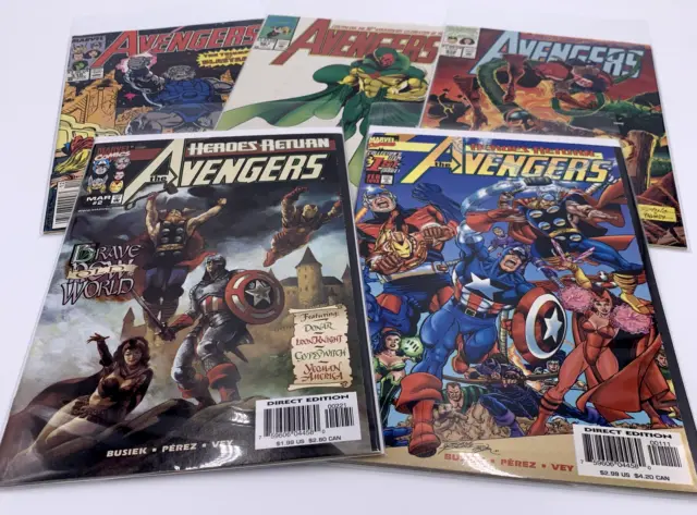 Lot (5) Marvel Comics The Avengers Comic Book Issues