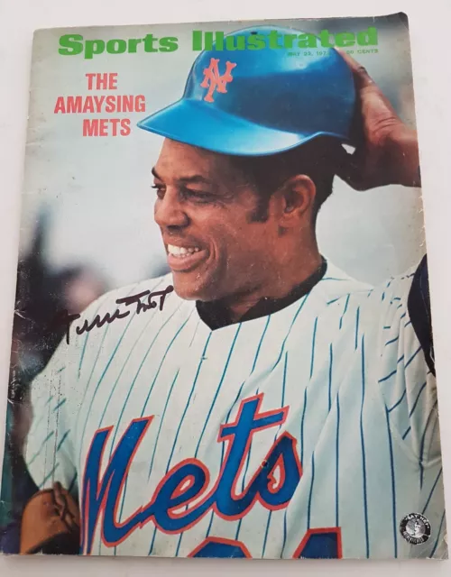 Signed Willie Mays Vintage sports illustrated magazine with Mays Say Hey holo