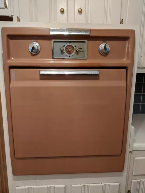 https://www.picclickimg.com/P-0AAOSwzN9fq046/c1957-General-Electric-Wall-Oven-Vintage.webp