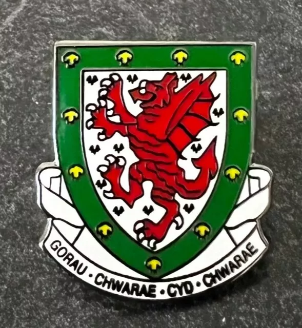 Wales Cymru International Team Football Retro Crest Souvenir Enamel Pin Badge