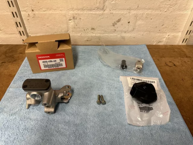 Genuine Nissin OEM Honda Front Brake Master Cylinder Kit CRF450 CR125 CR250 Jap