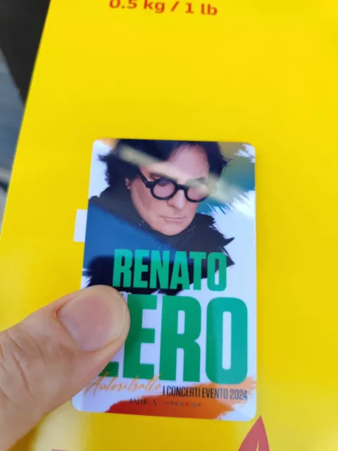 Biglietto Concerto Renato Zero Napoli Prima Data. Vendo a 80 Euro invece di 100.