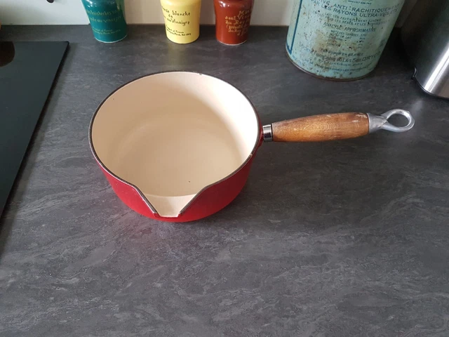 Lot De 5 Casseroles En Fonte émaillée Cousances Vintage - Couleur Marron - Fabrication Française
