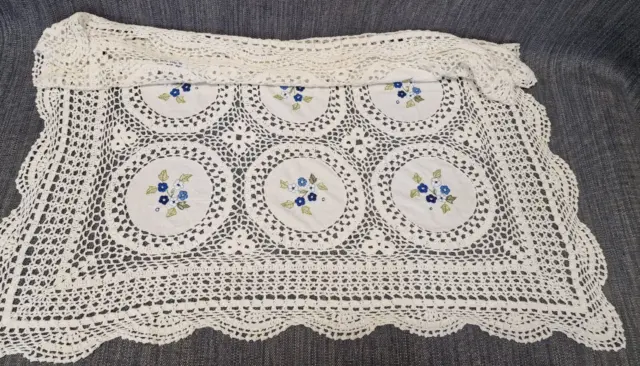 VINTAGE Linen HAND EMBROIDERED Floral Tablecloth White Blue Square