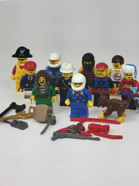 Lego Minfigures Lot Of 10 Minifigures And Accessories Build a Fig Party Favor a8