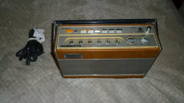 Roberts Radio Model RP26-B AM/FM 3 Bands Preset Mains or Battery, Brown, Working