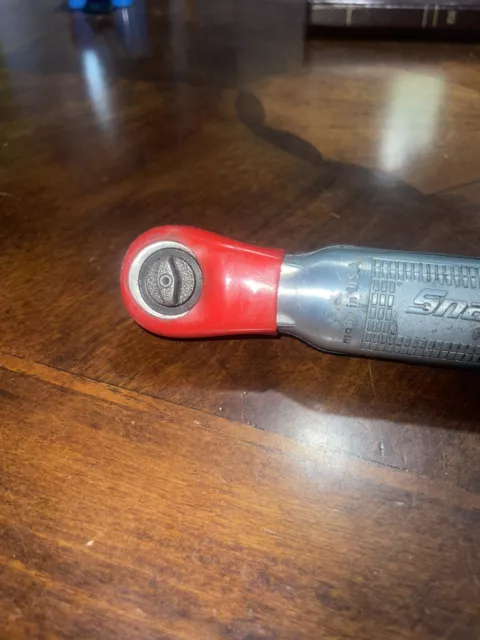 Snap-On Tools FAR25A Compact Air Ratchet 1/4" Drive 5- 25 ft lbs W/ Red Boot USA 3