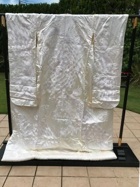 Kimono uchikake Shiromuku White pure silk bridal dress wedding dress From Japan