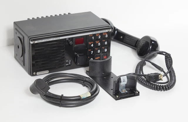 Sailor RT2048 VHF radio marina da SP Radio - versione nera