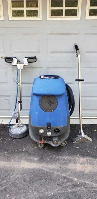 carpet extractor machine used