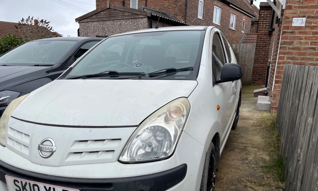Nissan Pixo