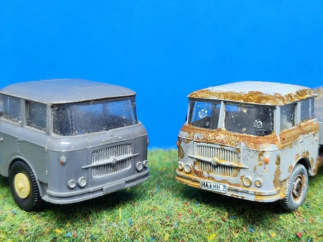 Camion Remorque Skoda DDR à L'échelle 1:87 (H0) - Marque Permot - Bleu - Occasion (collection)