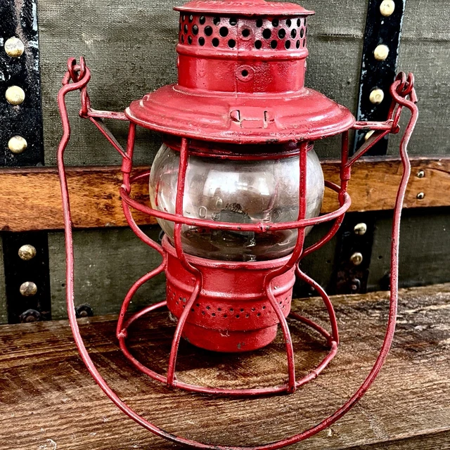 VINTAGE LANTERN ADAMS & Westlake Adlake 1922 No.250 Kero