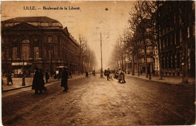 CPA Nord LILLE Le Boulevard de la Liberté (983916)