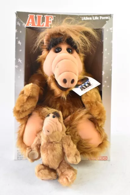 ALF FROM MELMAC Caleco Plush Toy And Window Teddy Still In Box