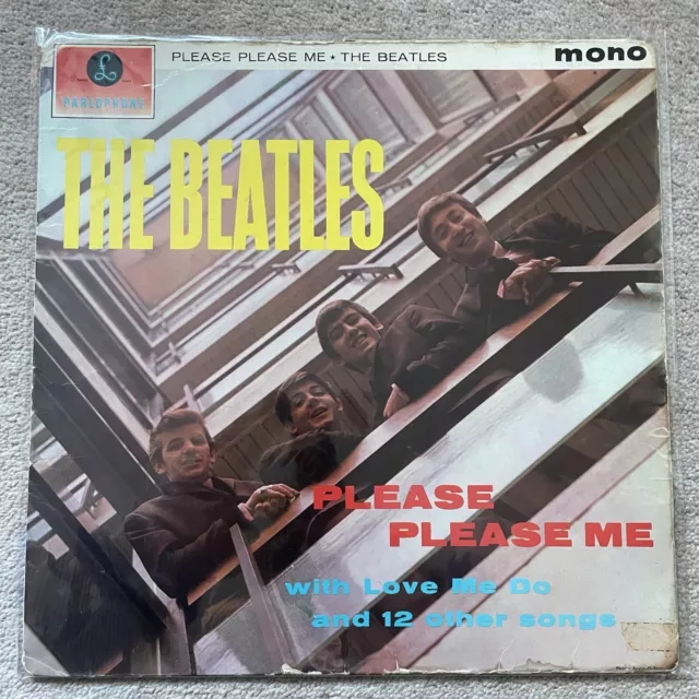 THE BEATLES Please Please Me Vinyl LP Parlophone 1963 Mono 1st Black/Gold VG+/VG