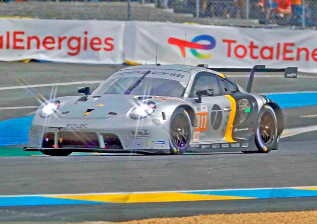 Michael Fassbender, Porsche 911 RSR -19, 2023 Le Mans, A3 Photo