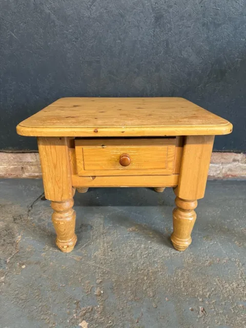 Vintage Farmhouse Pine Coffee Table Side Table With Drawer