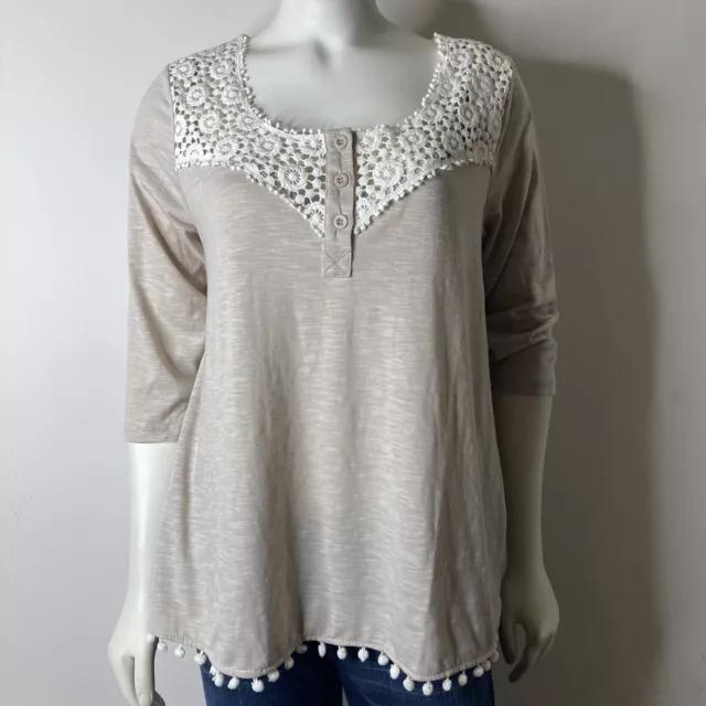 UMGEE Womens Blouse Top Brown White Crochet Front Pom Hems Size L New