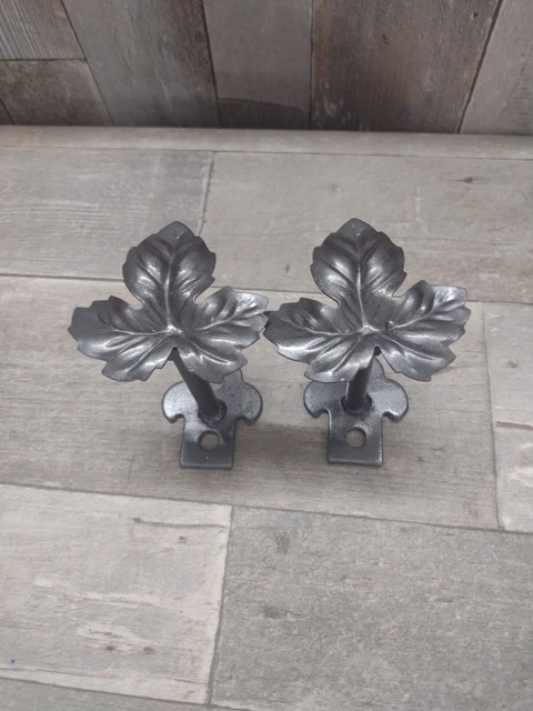 Pair Silver Metal Grape Leaf  Curtain Drapery Tie Pin Backs Hat Coat Hook 2