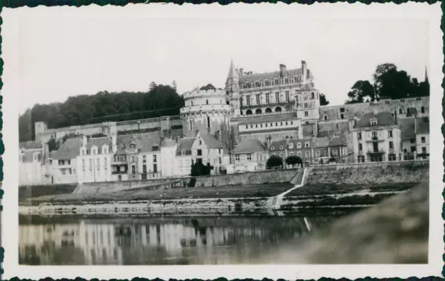 France, Château d&#039;Amboise  Vintage silver print.  Tirage argentique d'épo