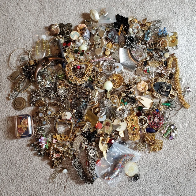 Enorme lote de joyas chatarra para hacer collage tú mismo medios mixtos