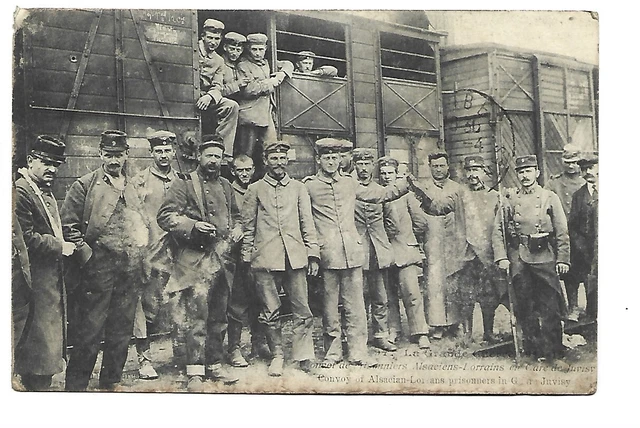 Militaire Guerre 1914 Prisonniers Alsaciens Lorrains En Gare De Juvisy