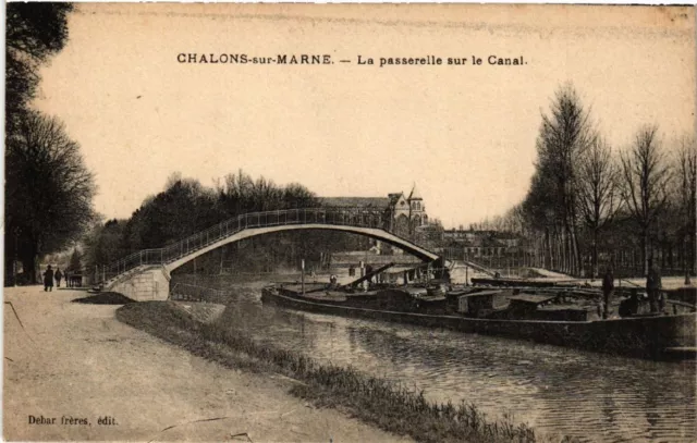 CPA CHALONS-sur-MARNE La footbridge sur le Canal (491184)