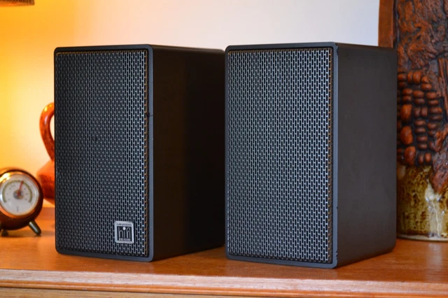 独製 GRUNDIG Micro-Box 320 Super HiFi　ブラウン GRUNDIG Super HiFi Micro-Box 320 vs GRUNDIG Box 100