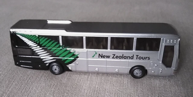 SIKU 1624 New Zealand Tours Coach Bus