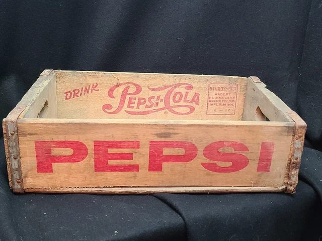 Vintage Wood & Metal Primitive PEPSI COLA Beverage CRATE Box Minneapolis St Paul