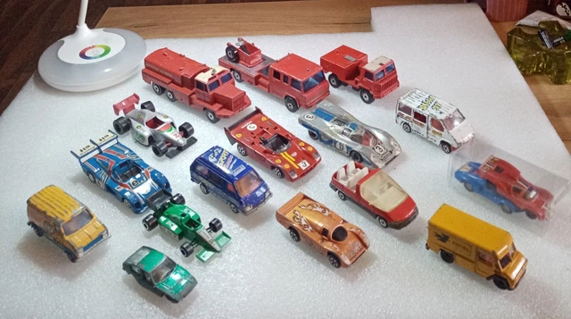 Lot De 12 Voitures Miniatures Les Rally Prestigieuses MGM - Réf 2748 - Ancien Jouet D'occasion