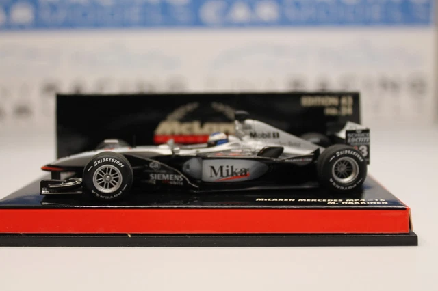 Voiture F1 McLaren MP4-15 Hakkinen 2000 - Échelle 1/24 Hot Wheels Mattel - Modèle Rare En Zamak - Occasion