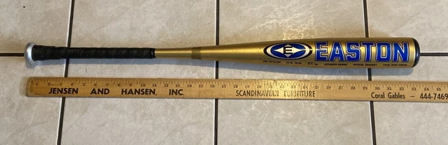 BZ70-Z *Used* Easton Zcore Titanium Sc777 -3 MDL-BZ70-ZHS 33in 30oz Baseball Bat BZ70-Z *Used* Easton Zcore Titanium Sc777 -3 MDL-BZ70-ZHS 33in 30oz Baseball Bat