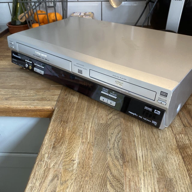 PANASONIC NV-VP33 DVD VHS Cassette Player £39.99 - PicClick UK