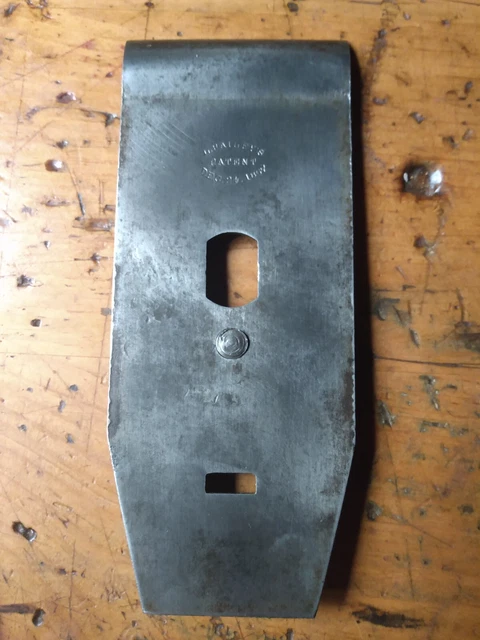 L. BAILEY'S PATENT chip breaker 2-5/16". READ FULL DESCRIPTION.
