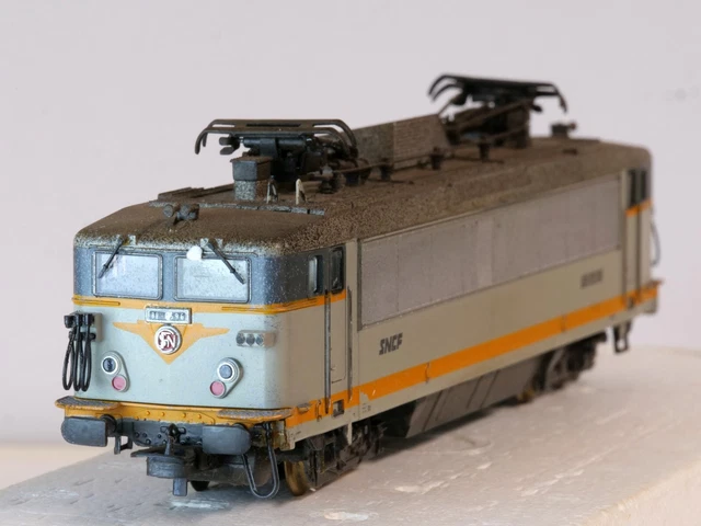 LIMA HO LOCOMOTIVE Electrique Type Bb 8595 Sncf Ref 208175L Parfait Etat Boite EUR 80,00 - FR