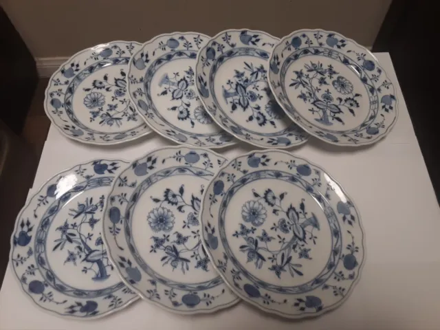 Antique Teichert Meissen Blue Onion Dinner Plate 9 5/8 diam X 1 1/4 "H, 7 Plates