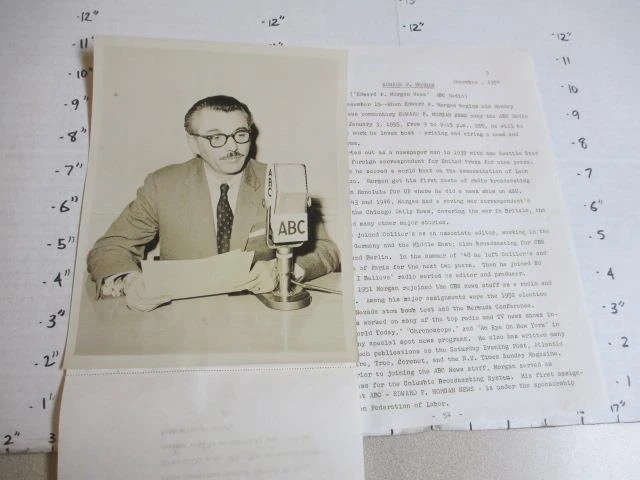 ABC radio show photo 1954 Edward P MORGAN news commentary microphone (1) sheet