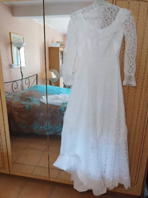 Robe de mariée en dentelle