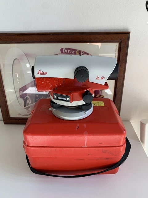 Leica NA724