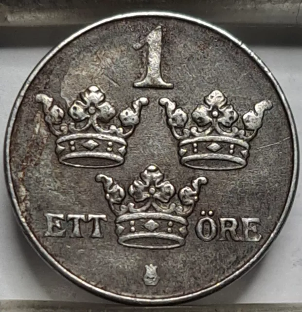 Sweden 1 öre ore 1945 KM#810 Iron King Gustav V (6364)