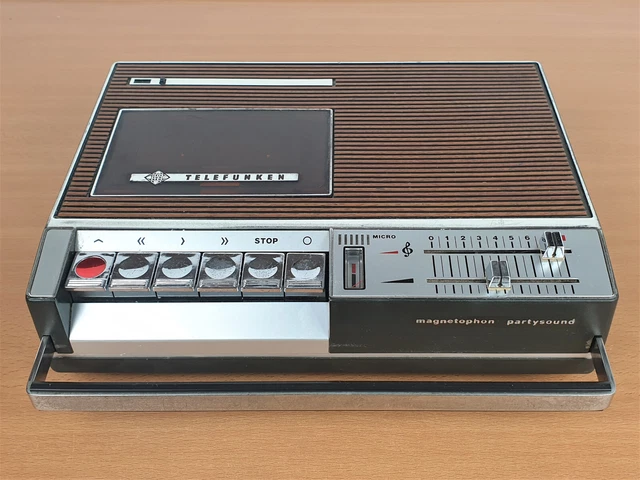 Registratore a Cassette TELEFUNKEN Magnetophon Partysound Portatile Vintage '70