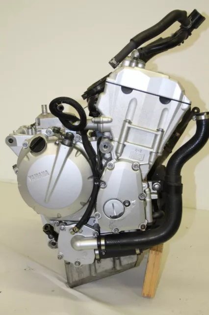 Motor komplett Getriebe Engine 31Tkm Yamaha FZ 6 Fazer RJ07 04-07 (Lager 3/19)