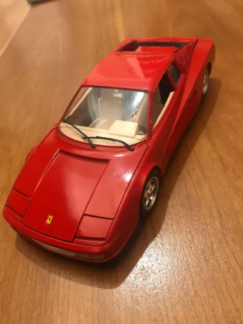 Burago 1/18 FERRARI Testarossa (1984) ETAT NEUF